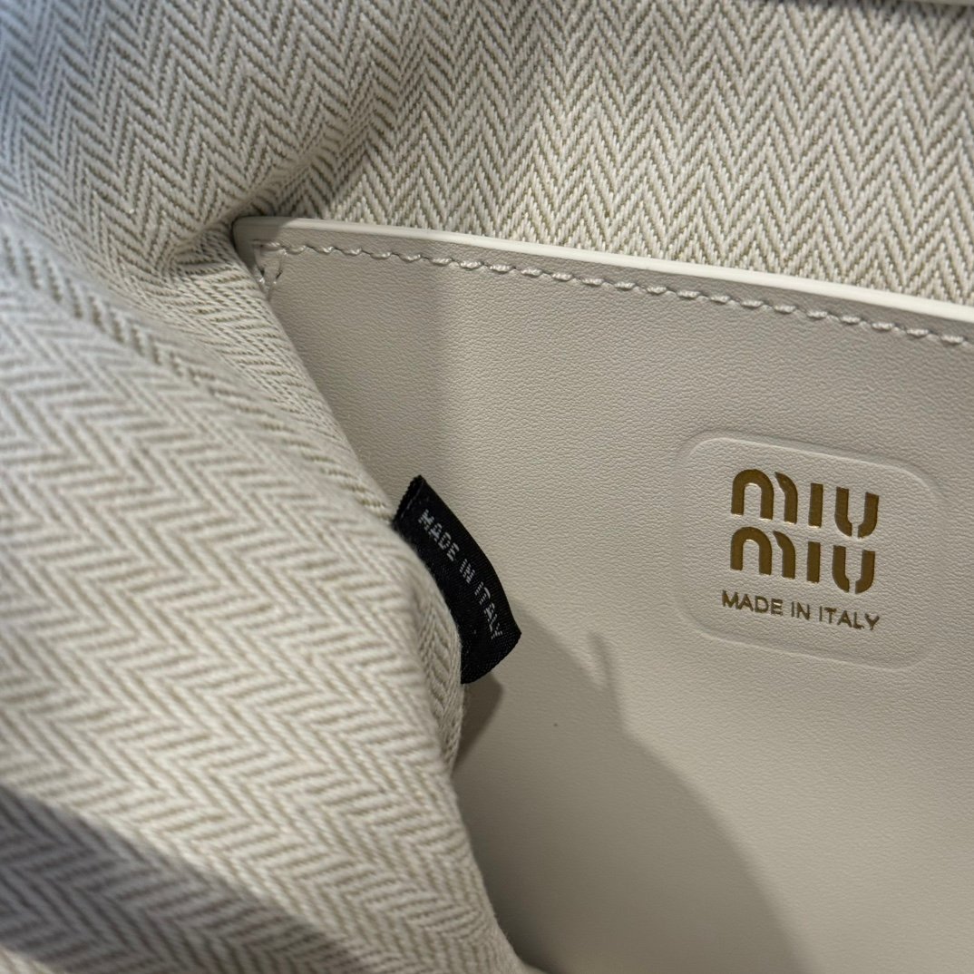 Product view 9
