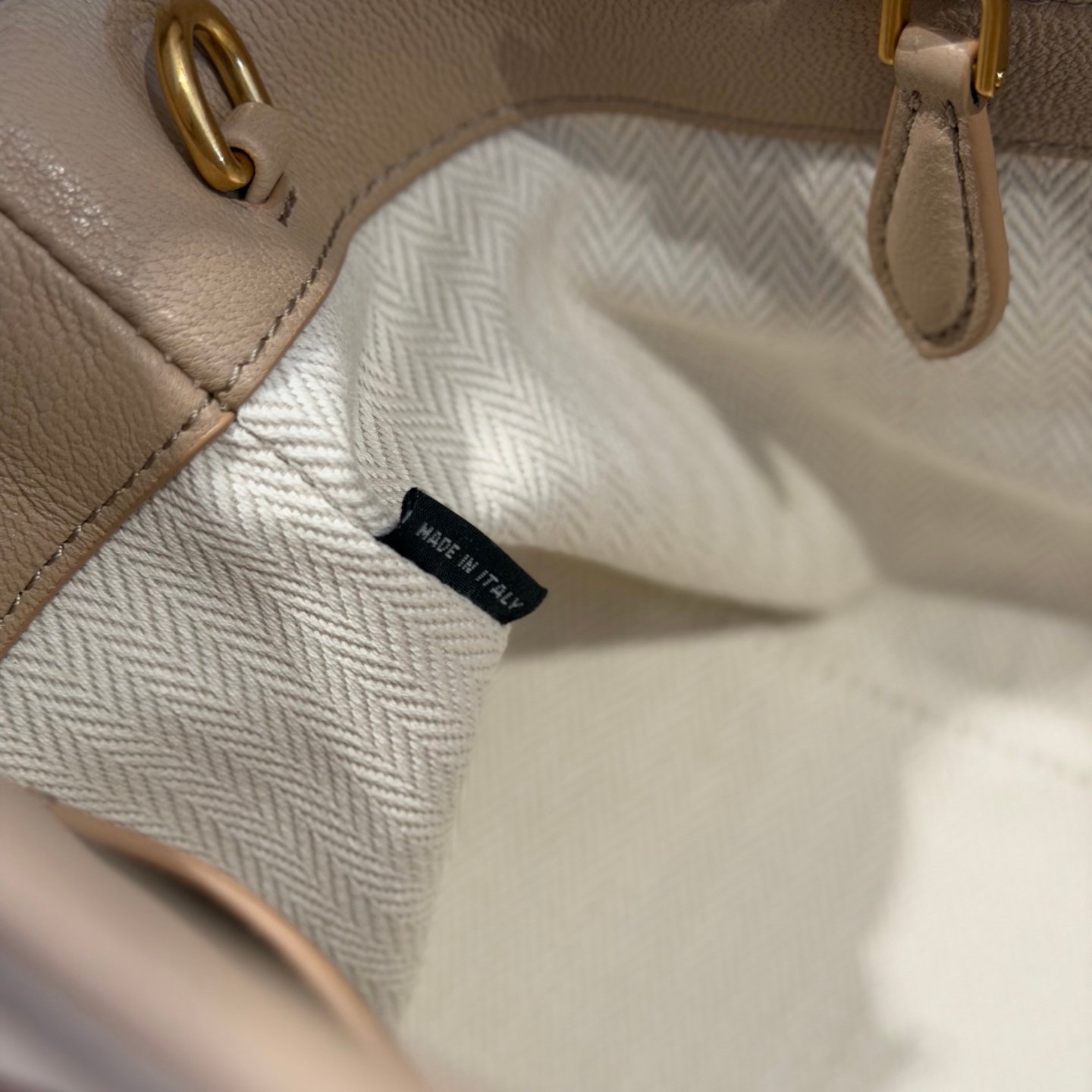 Product view 9