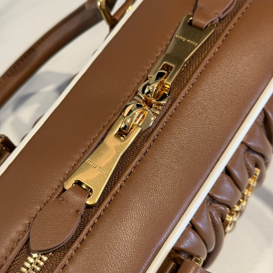 Product view 8