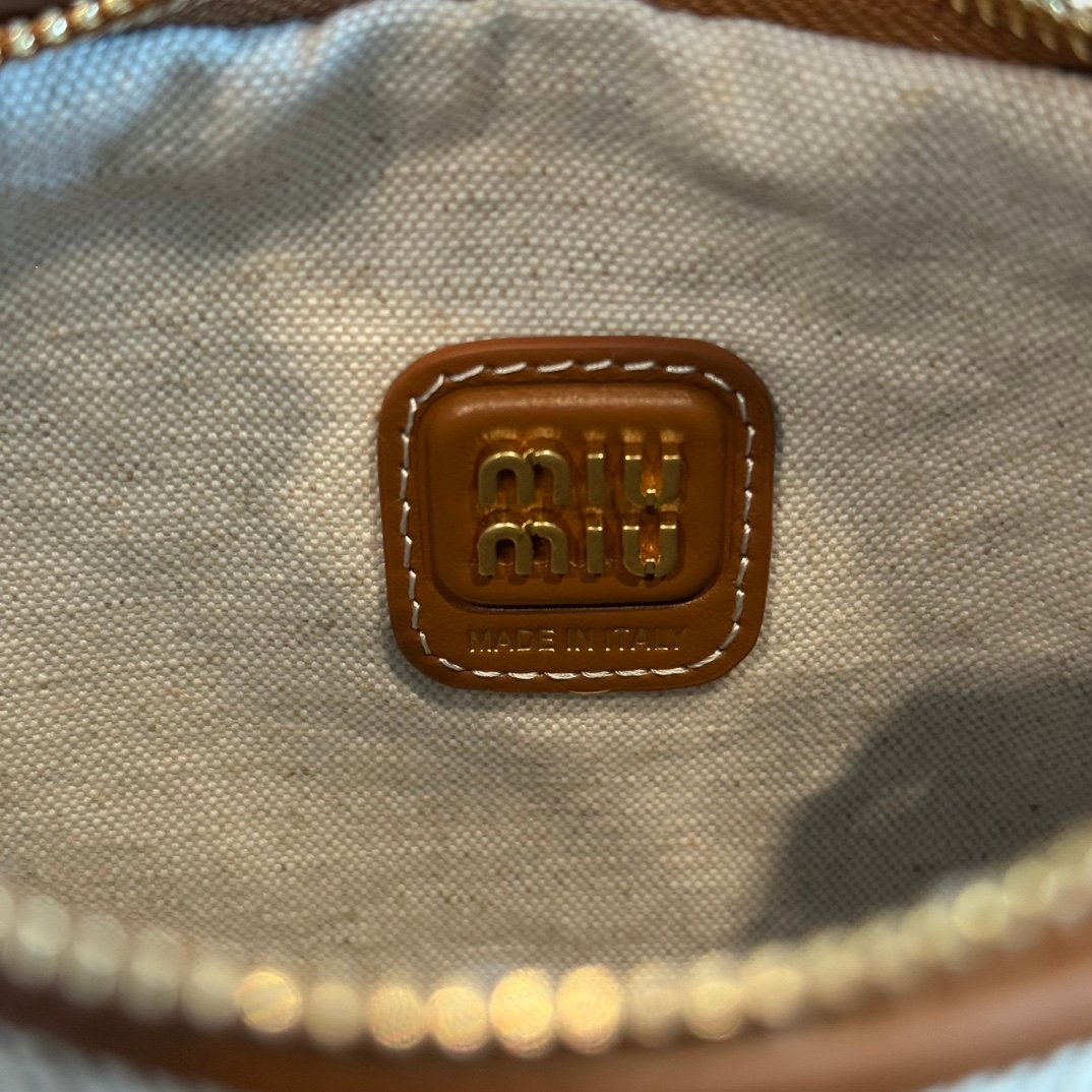 Product view 8