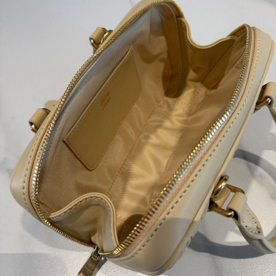 Product view 8