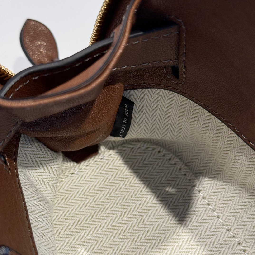 Product view 9